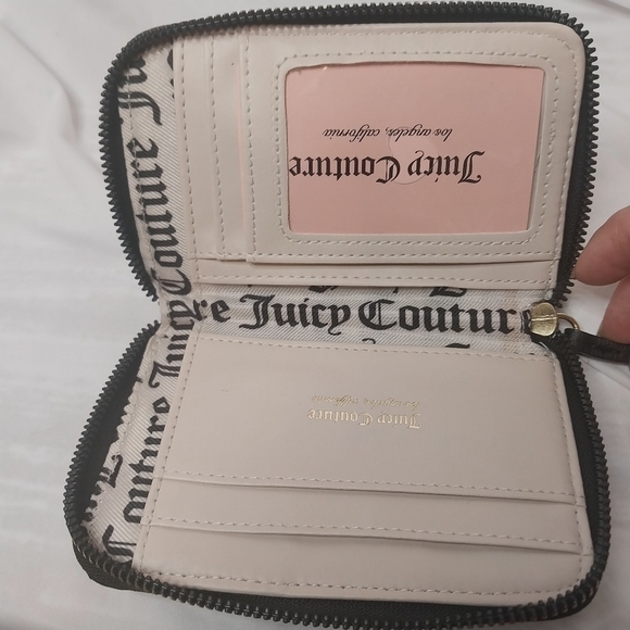 Juicy Couture Royal Race Open Flat Wallet Color Black - Picture 4 of 5